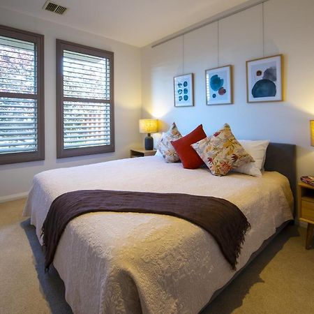 Mews Cottages Gisborne Bagian luar foto