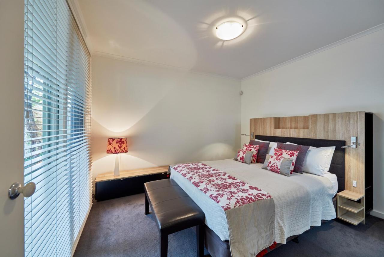 Mews Cottages Gisborne Bagian luar foto