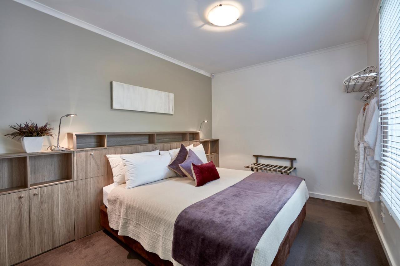 Mews Cottages Gisborne Bagian luar foto